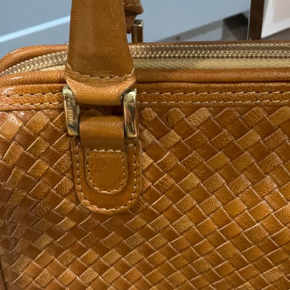 ❌Sold❌Vintage Fendi Brown Woven Leather Small Crossbody Bag - Picture 8 of 16